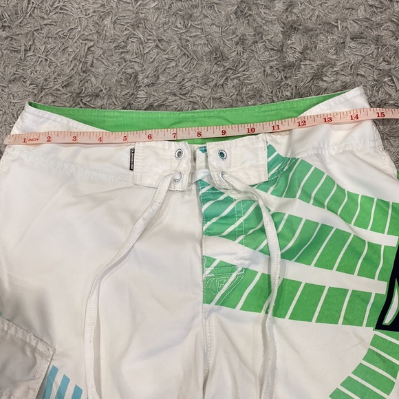 Mens Quicksilver Swimming Short (29W) - Picture 2 of 6